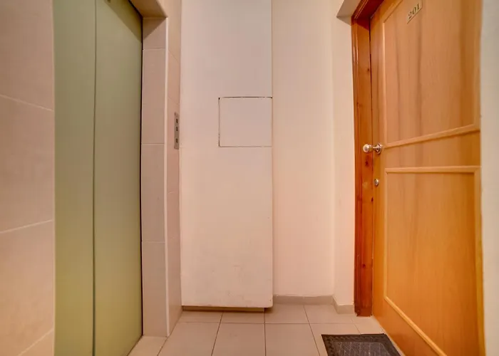 Cozy Mackenzie Getaway