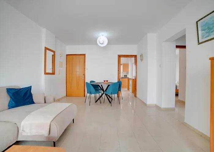 Cozy Mackenzie Getaway شقة